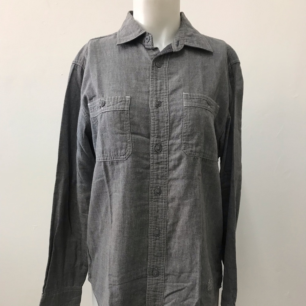 Aeropostale light grey button up long sleeve